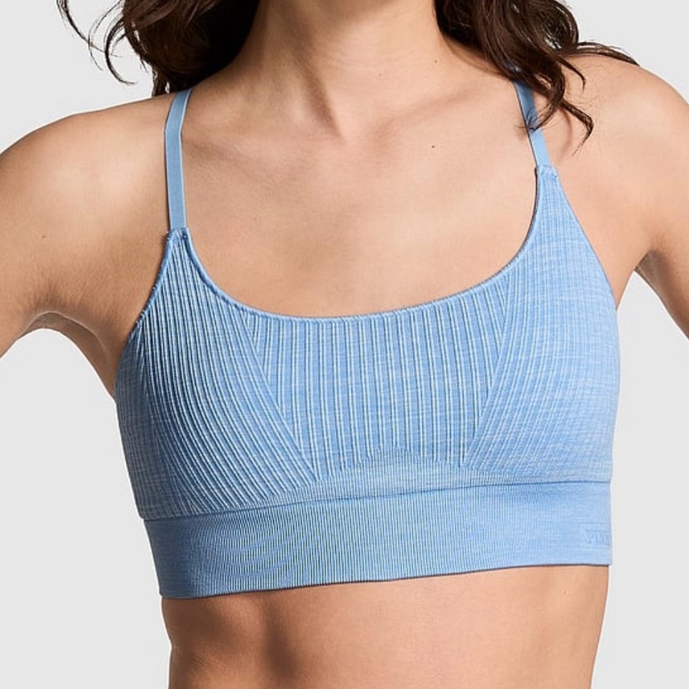 VS PINK - 🩵 Sports Bra - Picture 3 of 4